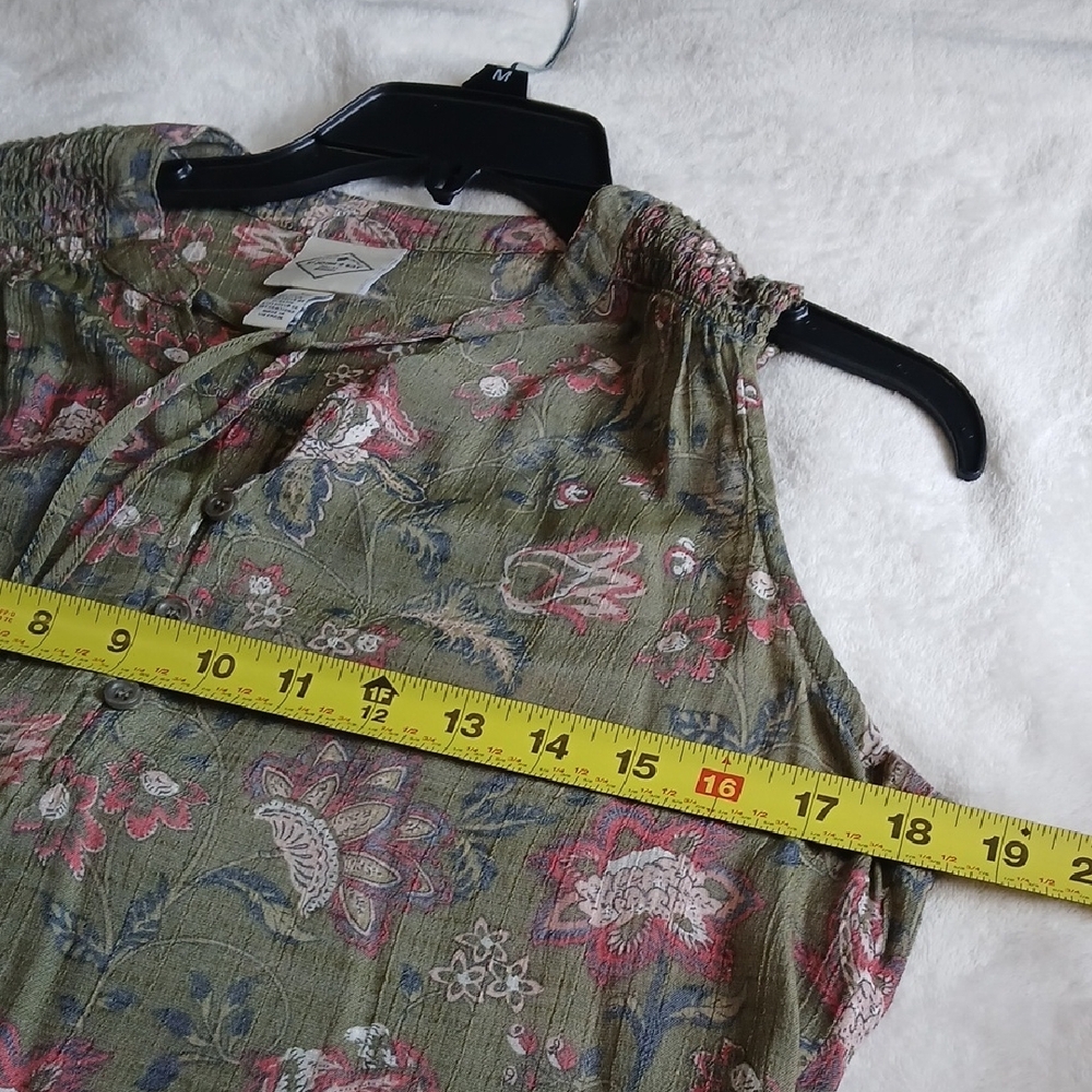 St. John's Bay Olive Green Floral Tassel Camisole - Picture 5 of 12